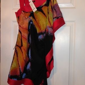 bebe FLY AWAY BUTTERFLY DRESS